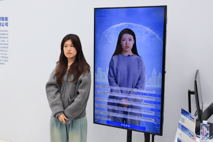 英特尔定义六大AI应用场景：游戏掌机生态也要改变