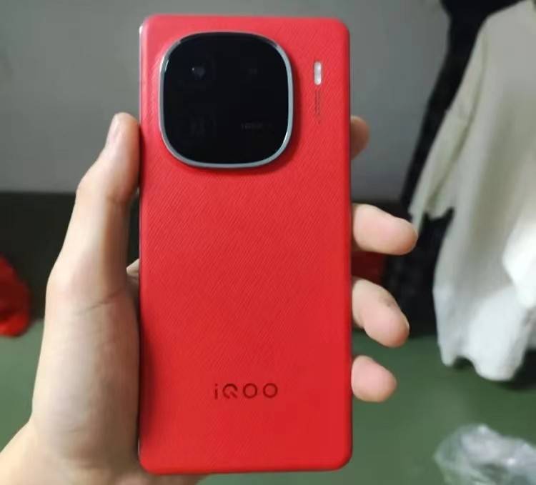 4000元手机怎么选？喜欢玩《王者荣耀》的朋友，看看这款手机！